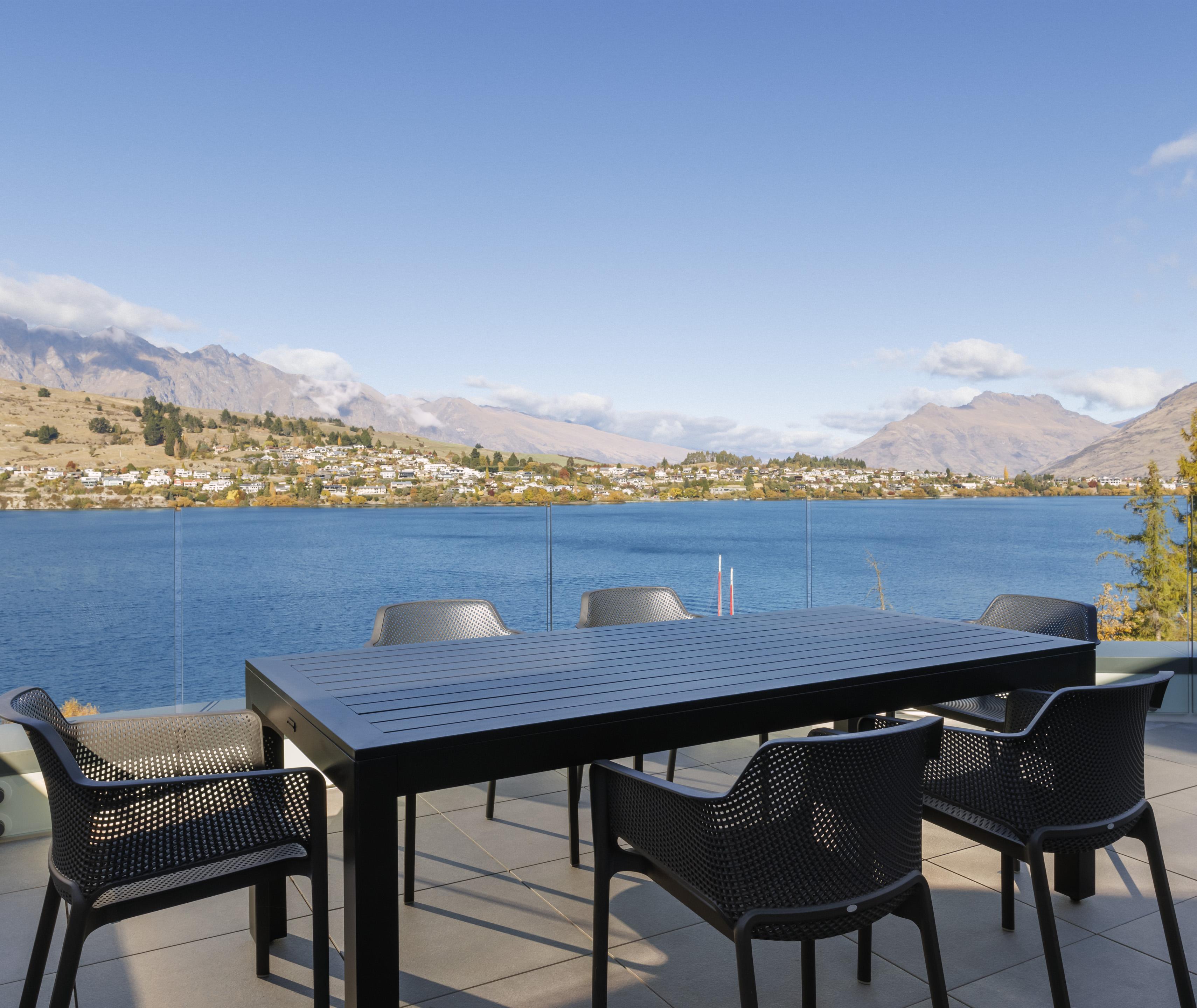 Oaks Shores Hotel Queenstown